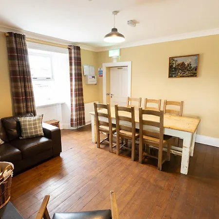 Vandrarhem Making Tracks *